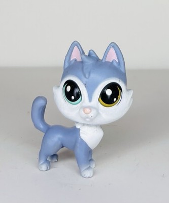 Littlest Pet Shop # 1-167 Ranger Husker Gray White Husky Teal Brown Eyes