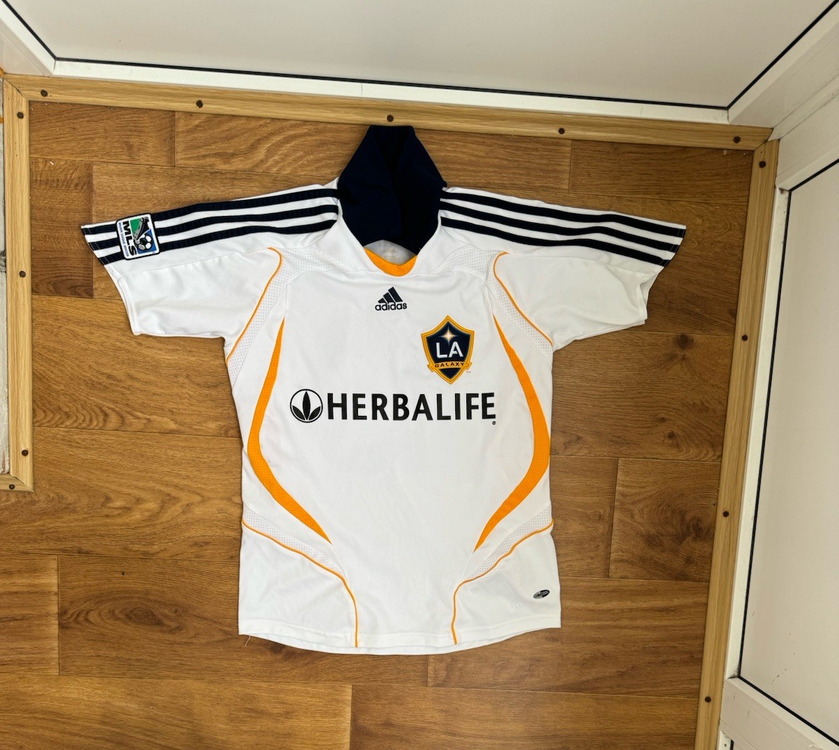 LA Los Angeles Galaxy Adidas Authentic 2007 Soccer Jersey Beckham Youth XL Boys thumbnail 2