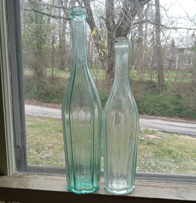 1880s PAIR OF RIBBED PEPPERSAUCE FOOD BOTTLES SHOWN DUG IN RECENT VIDEO