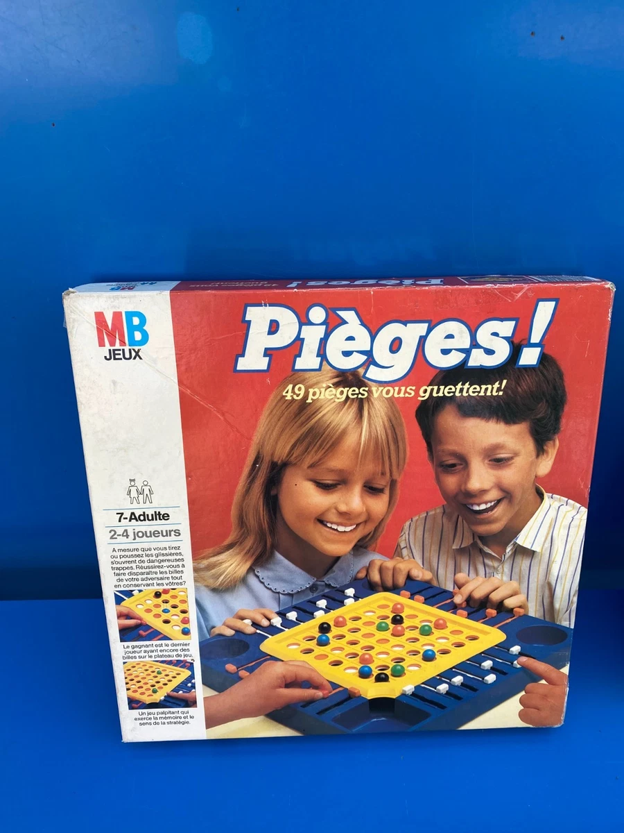 Juego De Mesa MB Vintage Completo N°3 Multicolor Piezas PIEGE Estrategia
