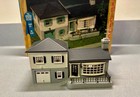 plasticville HO scale spleit Level House — photo 1
