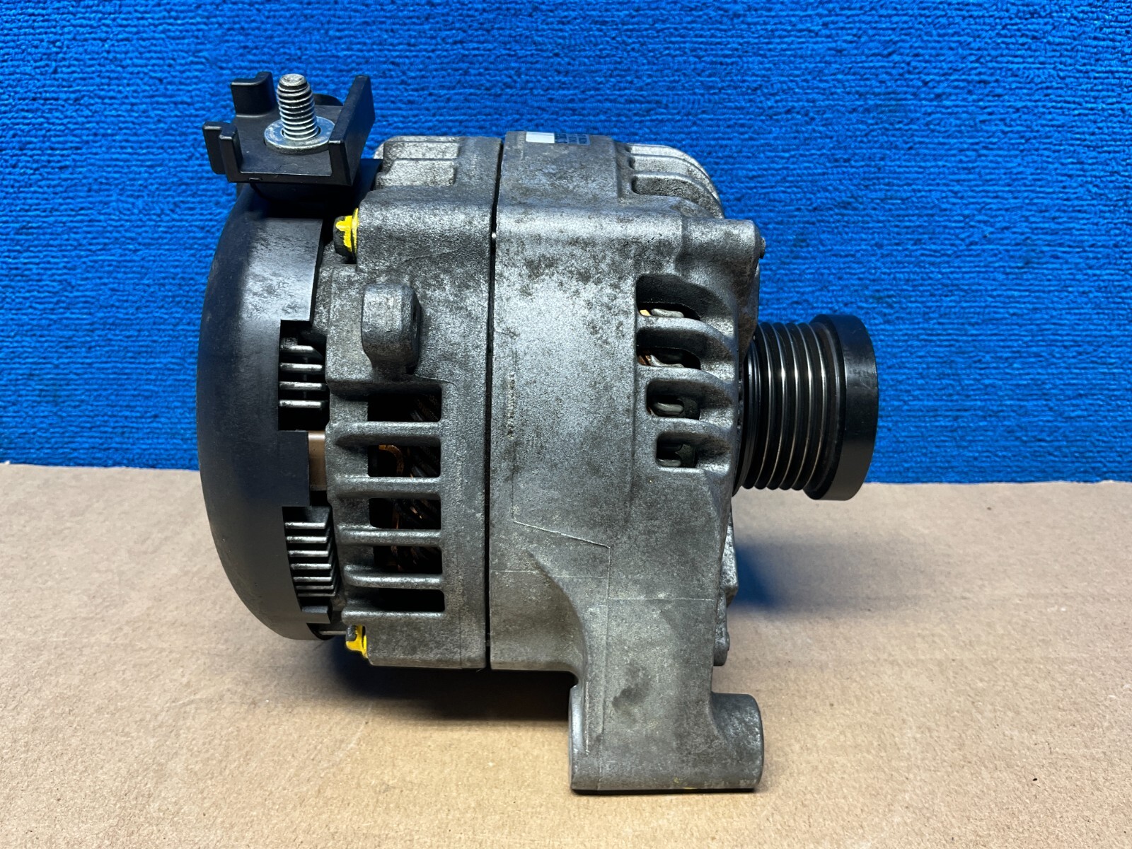 2011 2016 BMW 5 528xi F10 ALTERNATOR GENERATOR CHARGING ASSEMLY OEM