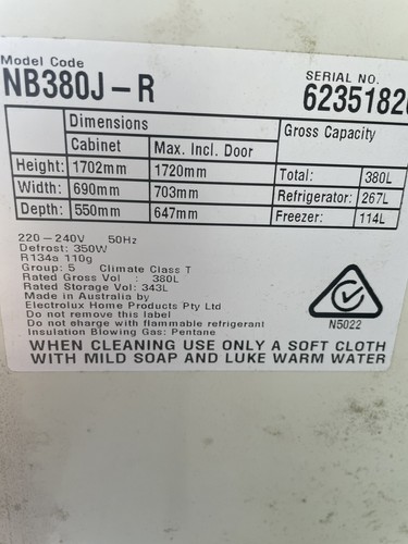 fridge freezer used - Picture 3 of 3