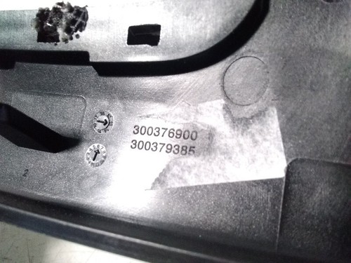 300376900 molding for RENAULT CAPTUR XMOD 2013 807007 - Picture 2 of 7