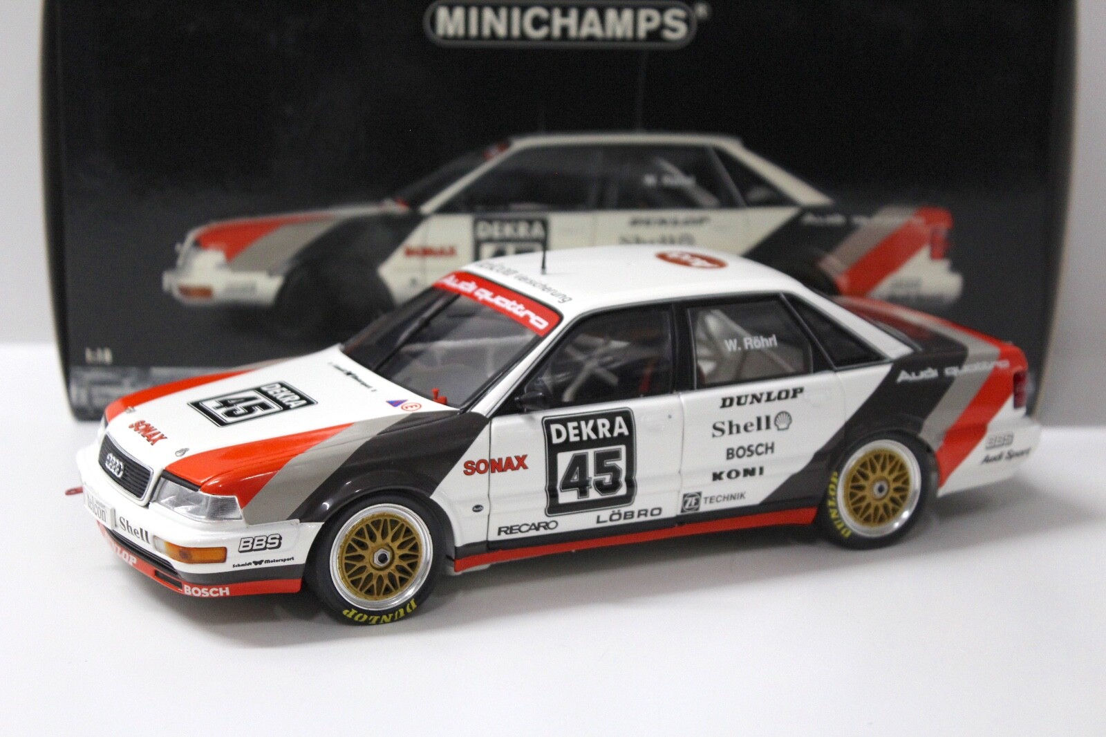 1 18 Minichamps audi v8 Quattro DTM 1990 w. Röhrl New en Premium-modelcars 1 18 Minichamps audi v8 Quattro DTM 1990 w. Röhrl New en Premium-modelcars
