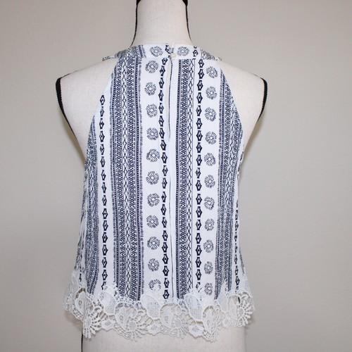 Abercrombie Fitch Women Size Large Blue & White Halter Top With Lace Hem Trim - Picture 10 of 13