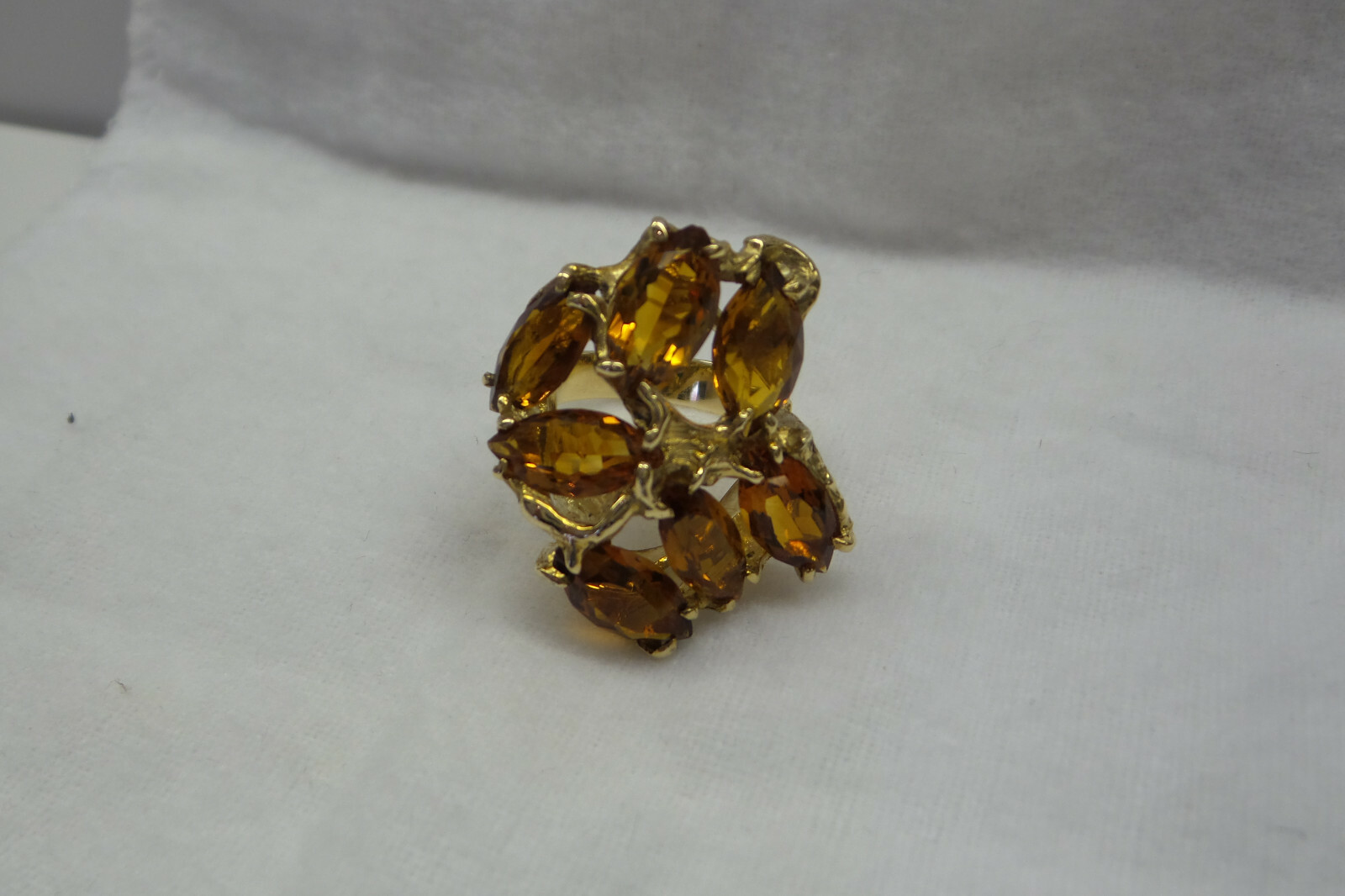 Outstanding Solid 14kt large "Freeform" Golden Ci… - image 2