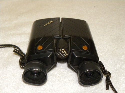 Nikon Travelite II 2 7x20 7.1 Compact Binoculars with Case - Picture 5 of 11