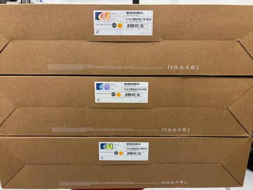 Ubiquiti Networks UniFi Switch PRO 24 PoE Switch **1 UNIT*** - Photo 3/3