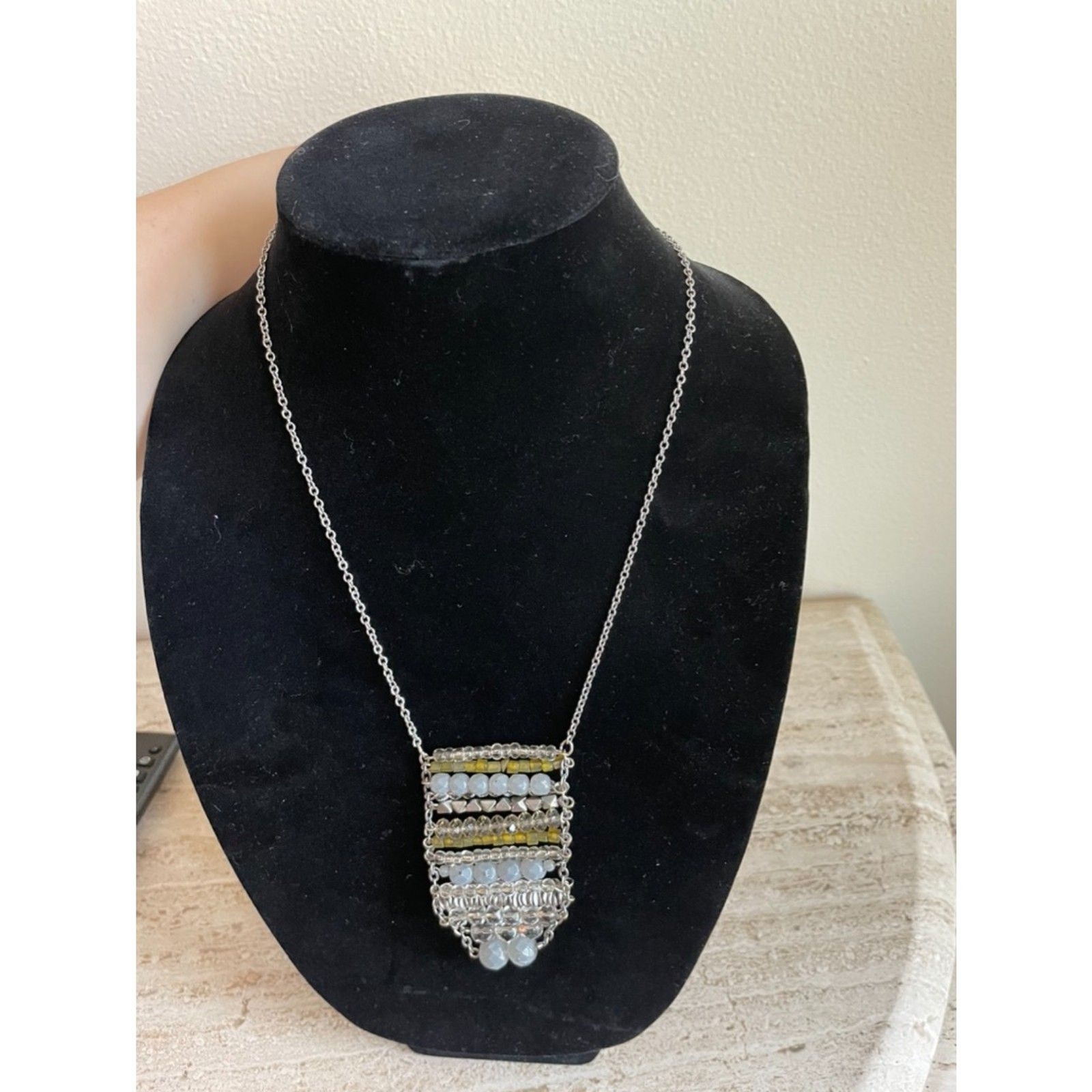 VTG AEO Statement Necklace - image 1