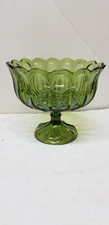 VTG ANCHOR HOCKING FAIRFIELD GREEN PEDESTAL GLASS BOWL COMPOTE DISH 7 1/2" HIGH