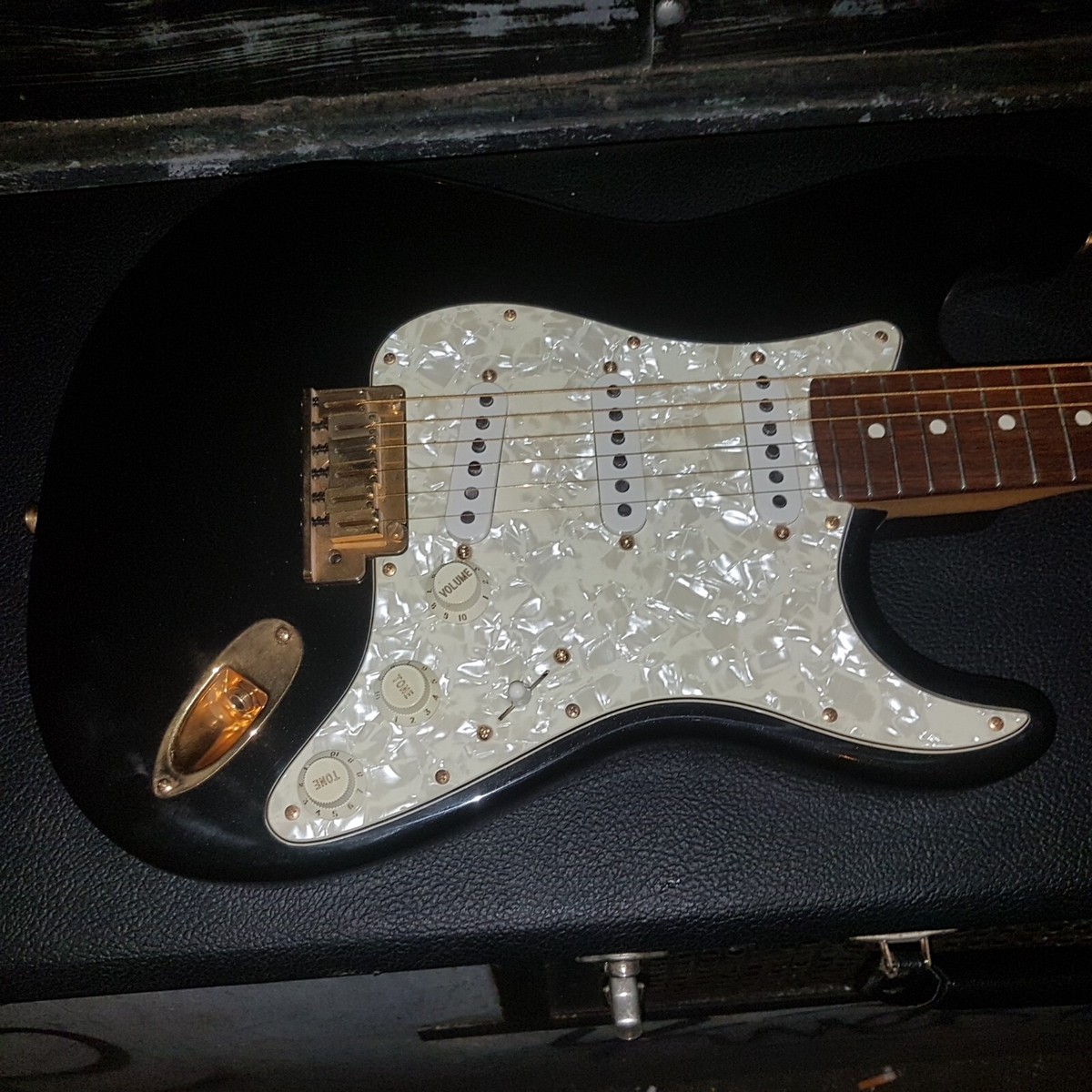 Fender Stratocaster ストラトキャスター Fender Player II Stratocaster HSS 3-Color Sunburst エレキ