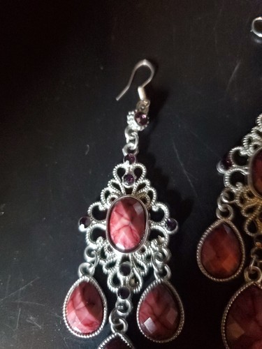 Lot Of 3 Pairs Of Drop Dangle Pierced Earrings - Picture 10 of 13