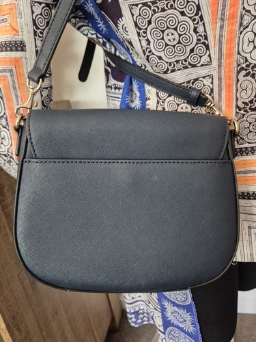 OROTON Small Crossbody Navy Leather Bag Adjustable Strap - Picture 6 of 12