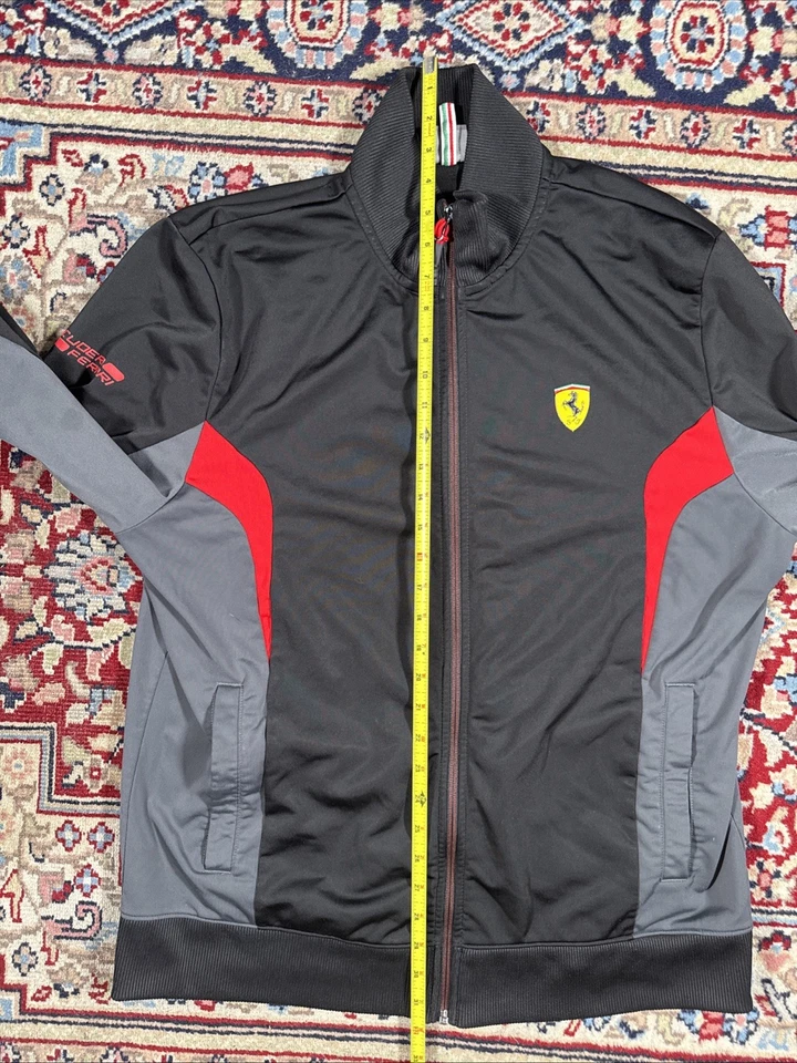 Conjunto de terno de pista PUMA Ferrari jaqueta com zíper e calça de pista preta NOVO tamanho XL - Imagem 4 de 4