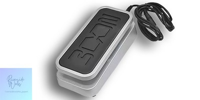 ZOOM FP02M Volume Pedal für Gitarre und Bass