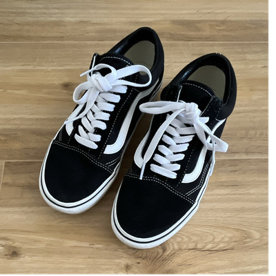 VANS Old Skool Sneaker schwarz weiß EU 39 US 8,5 Unisex Low Top Schnürung