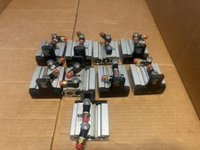 Qty.9 SMC MGQM20-30-Z73-XC18 Cylinders