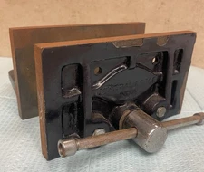 CENTRAL FORGE 6” WOODWORKING VISE OLD CAST IRON +STEEL