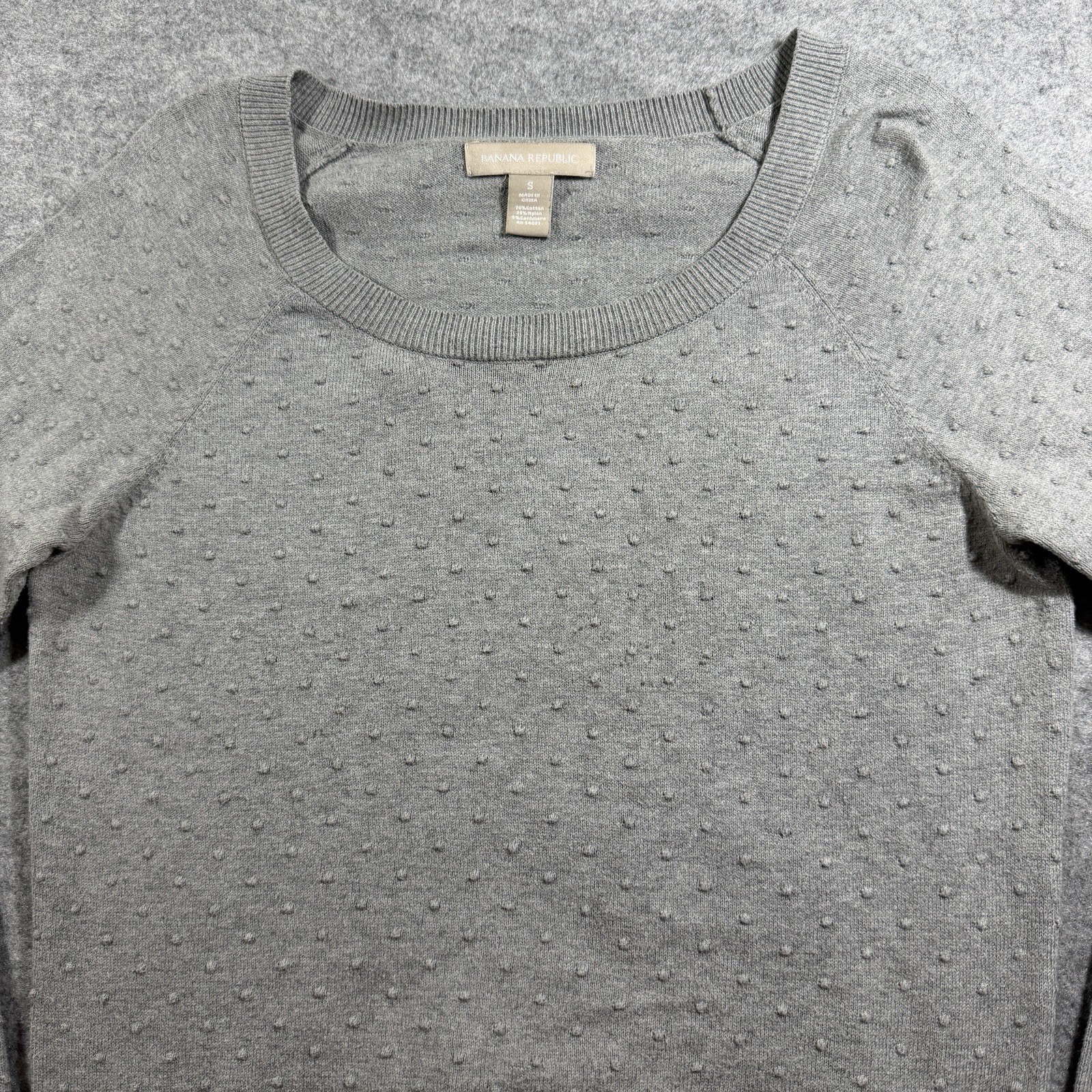 Banana Republic Cashmere Blend Sweater Womens S Gray Dotted Textured Preppy Knit thumbnail 3