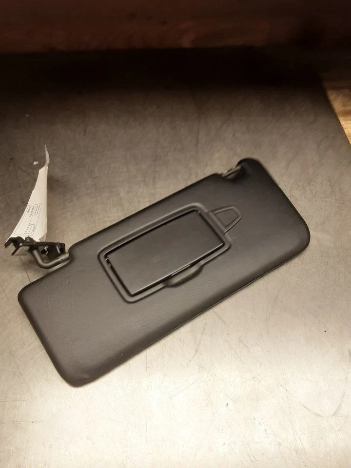 Driver Sun Visor 166 Type Suv VIN D Fits 16-19 MERCEDES GLE-CLASS 623458 Foto 2 de 4