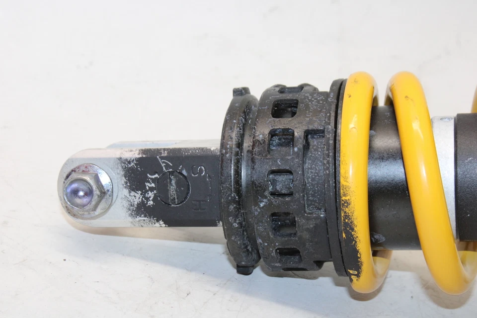 Suspensión amortiguador trasero Honda Cbr600rr 2004 Foto 3 de 4