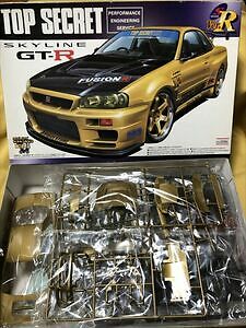 AOSHIMA 1/24 Scale Model Car Kit Top Secret Nissan Skyline Gt-r