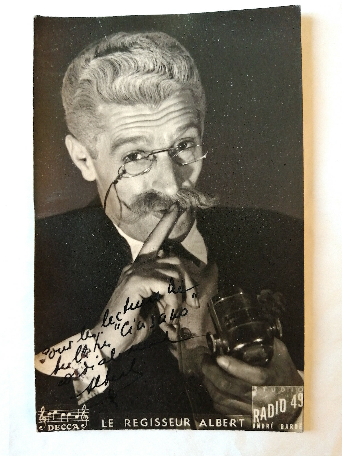 LE RÉGISSEUR ALBERT– PIERRE COUR - SIGNED & DEDICATED PHOTO - SIGNEE - C. 1950