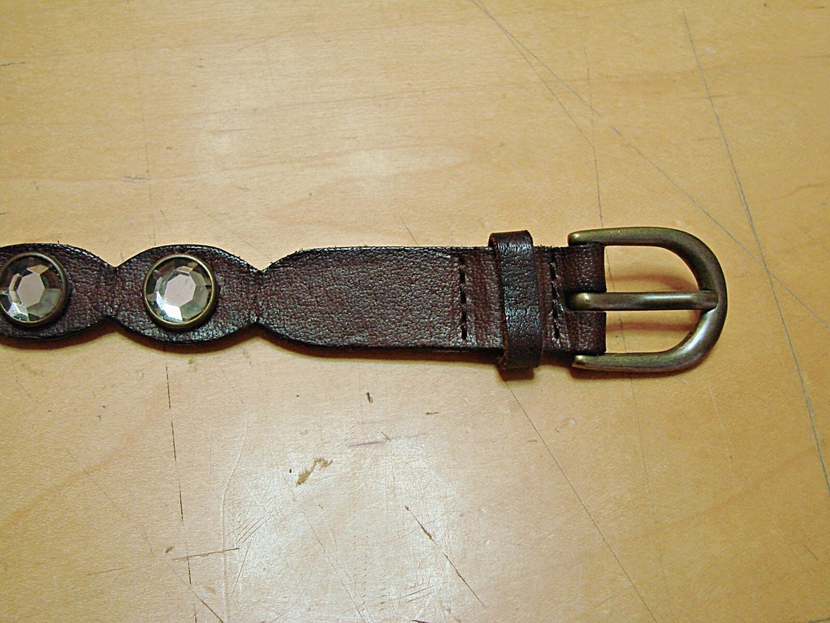 American Eagle Brown Leather Rhinestone Starburst Belt Boho Western 31\