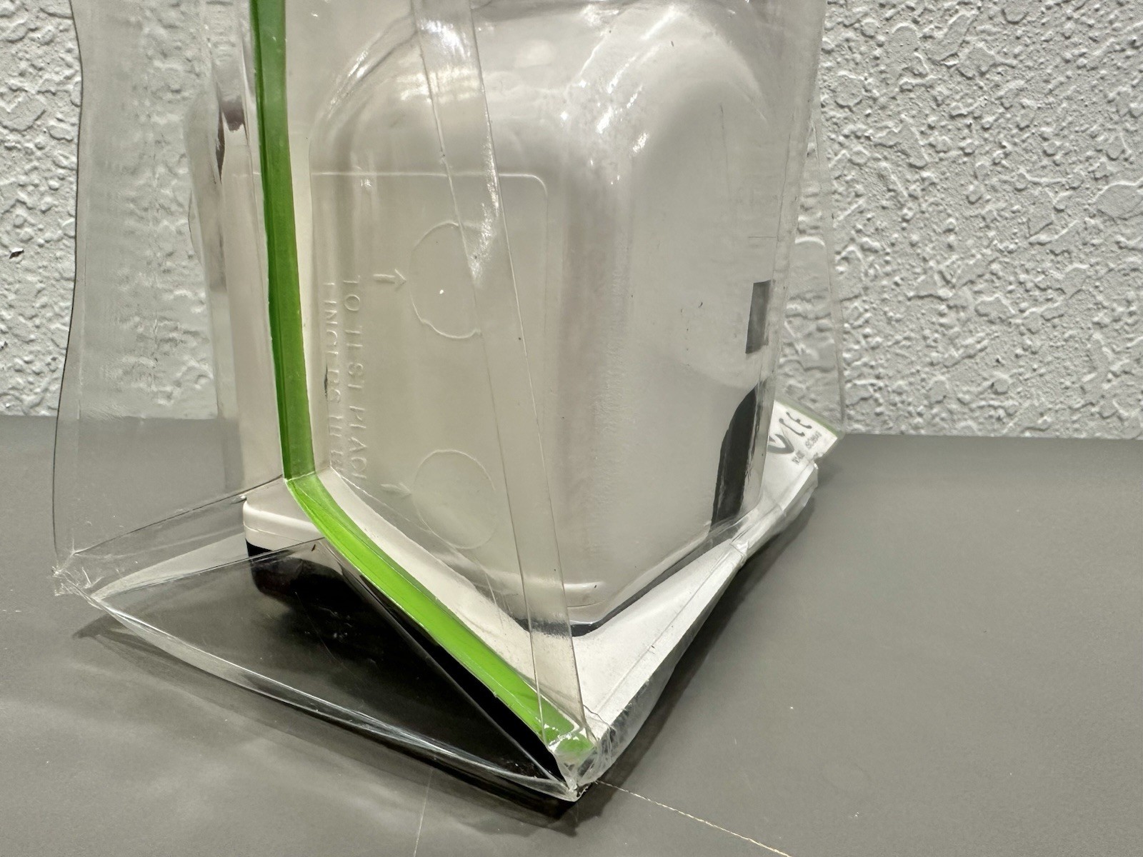 Johnson Pump 1250 GPH Automatic Ultima Bilge Pump 32-47261-002