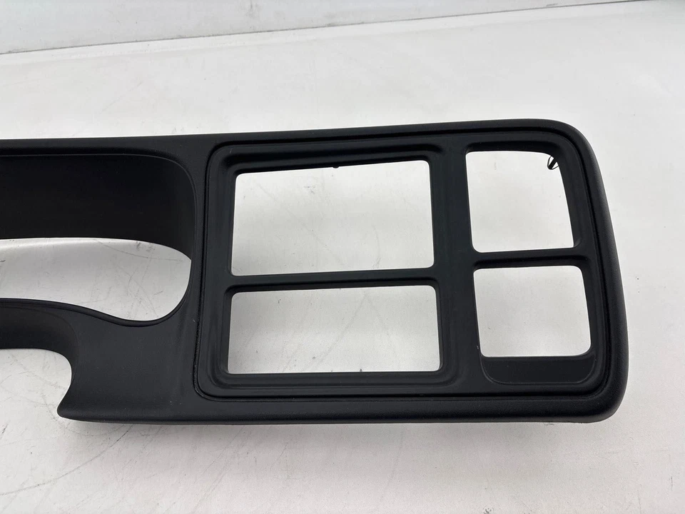 Chevrolet Silverado 1500 2007 instrumento velocímetro bisel cubierta de moldura OEM Foto 2 de 4