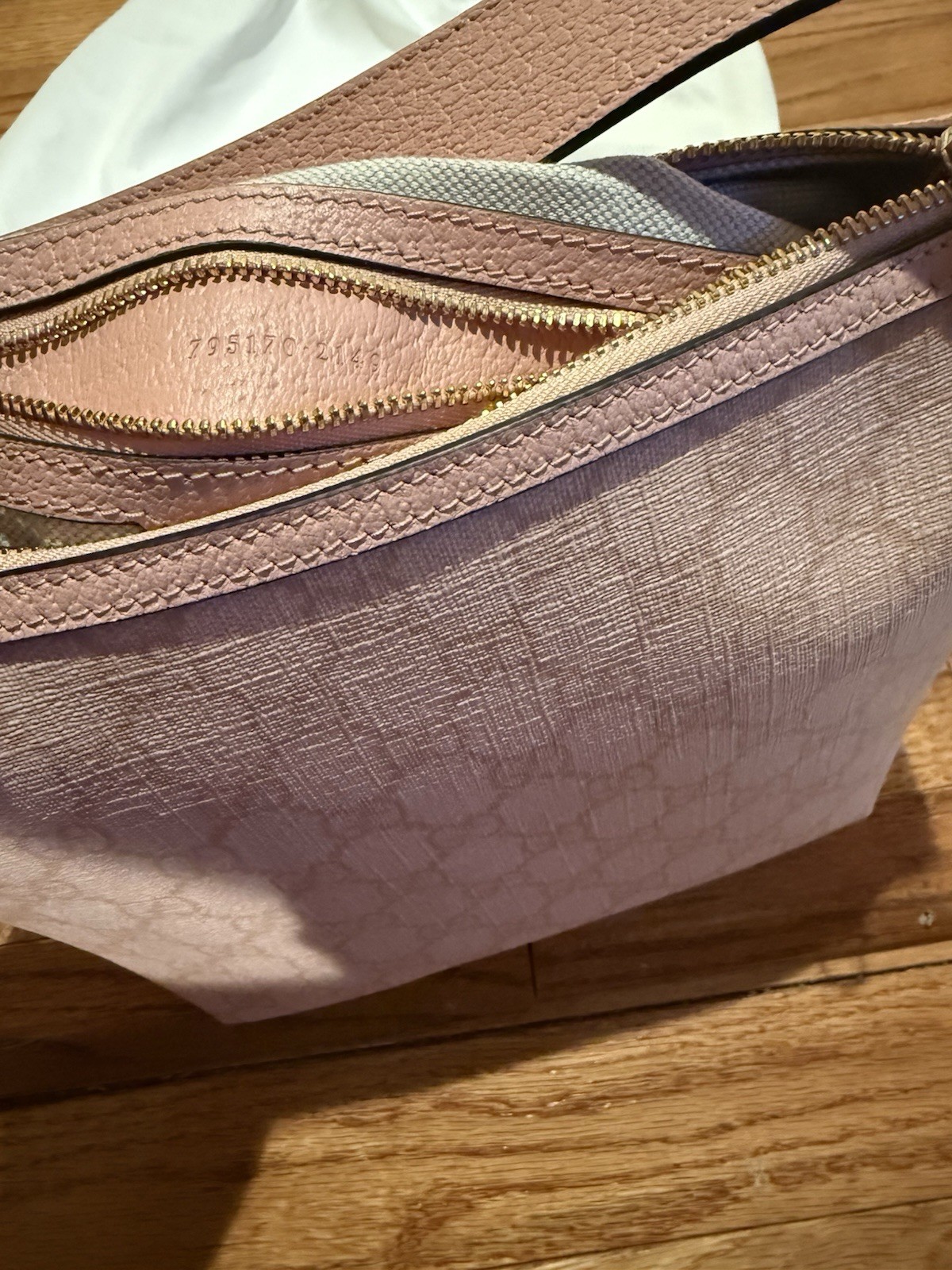 Gucci Ophidia Super Mini Shoulder Bag GG Supreme NWT thumbnail 2