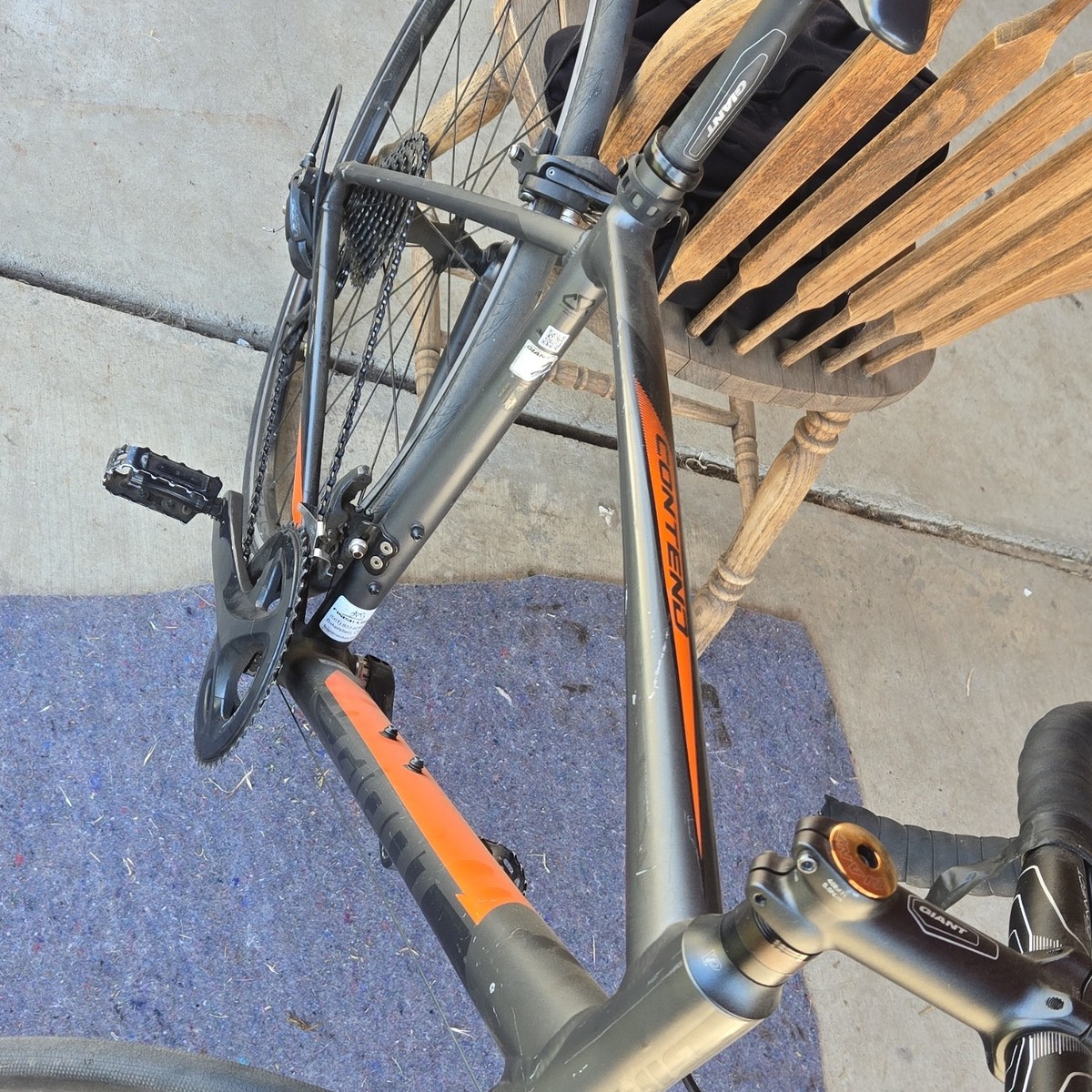 Giant Contend Road Bike 700C Gray Orange Drop Bar Caliper Brake