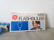 Qty 8 Bulbs GE M2B Flashbulbs