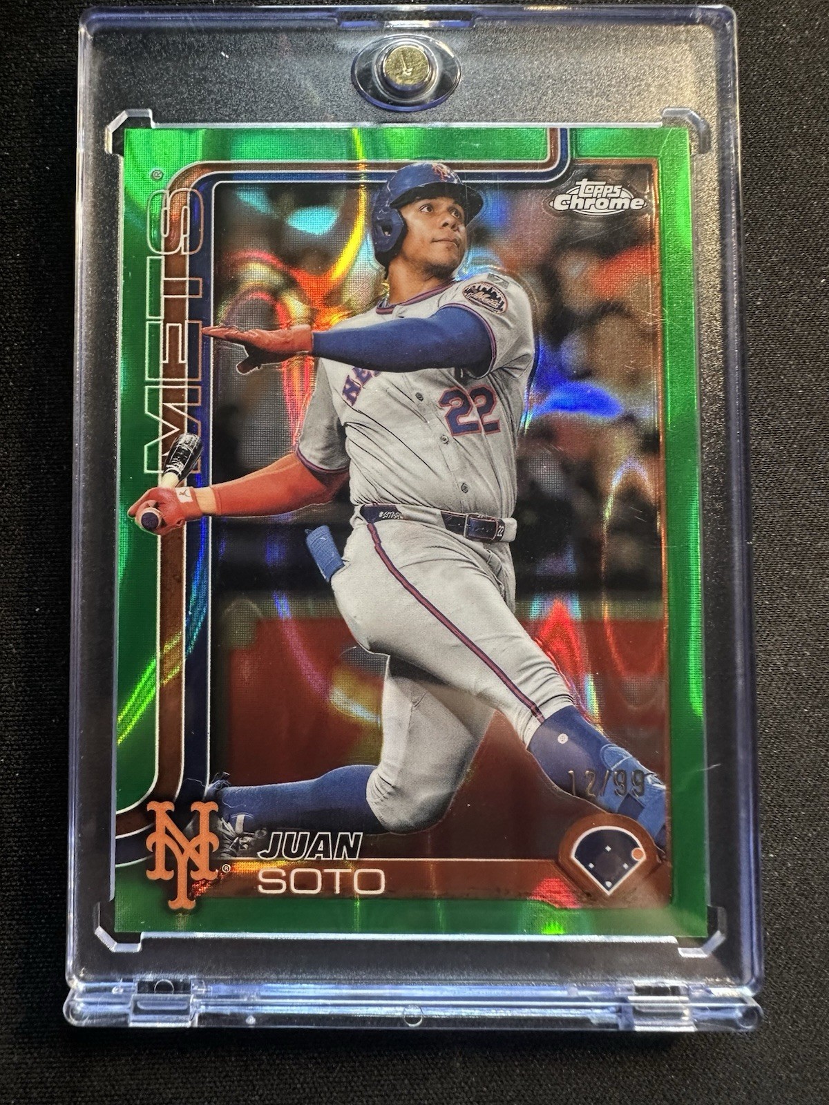 2025 Topps Chrome Juan Soto #200 Green Refractor /99 New York Mets