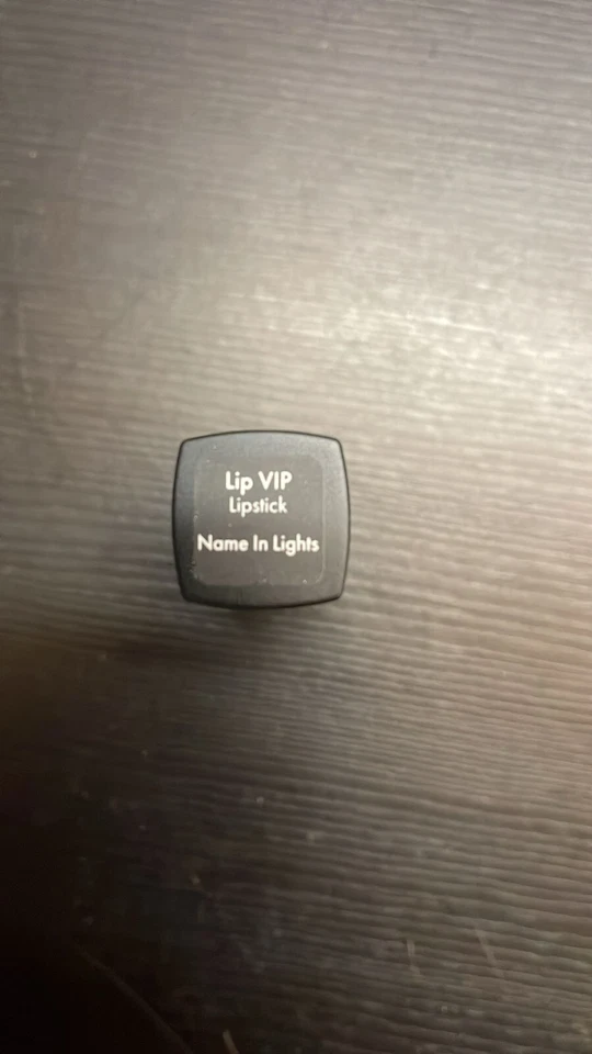 Sleek LIP VIP Sami Matte Lipstick (1022) Name In Light’s - Image 2 of 2