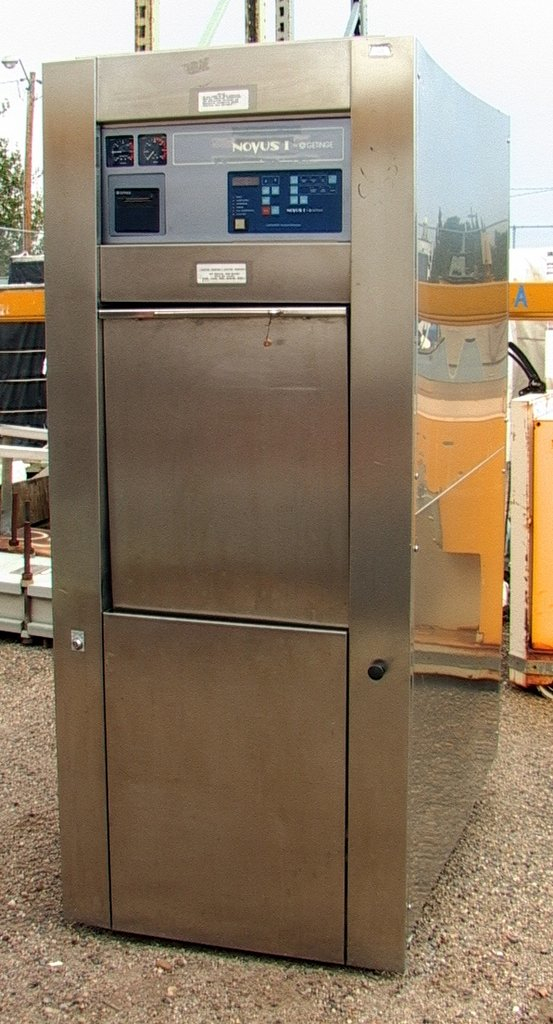 9.6 cf 24 KW GETINGE AUTOClave Laboratory Vacuum Sterilizer Infection