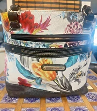 Stone Mountain Floral Canvas Sholder Purse 13"x10"