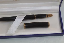 Waterman  Fountain Pen in Black with 18K nib