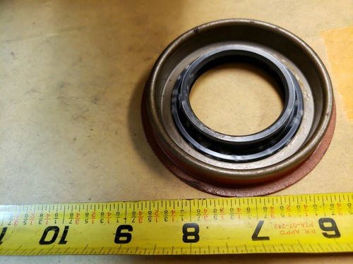 NOS GENUINE NOK 15522062 🇺🇸 WHEEL SEAL IN VICTOR BOX FREE SHIPPING! - Bild 3 von 4