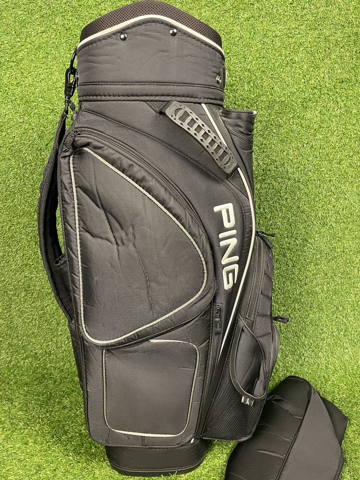 Ping DISCOVER 14 Way Black Golf Bag With Rain Cover Hood. eBay