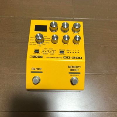 Boss OD-200 Hybrid Drive Overdrive Verzerrungspedal Gitarreneffekt