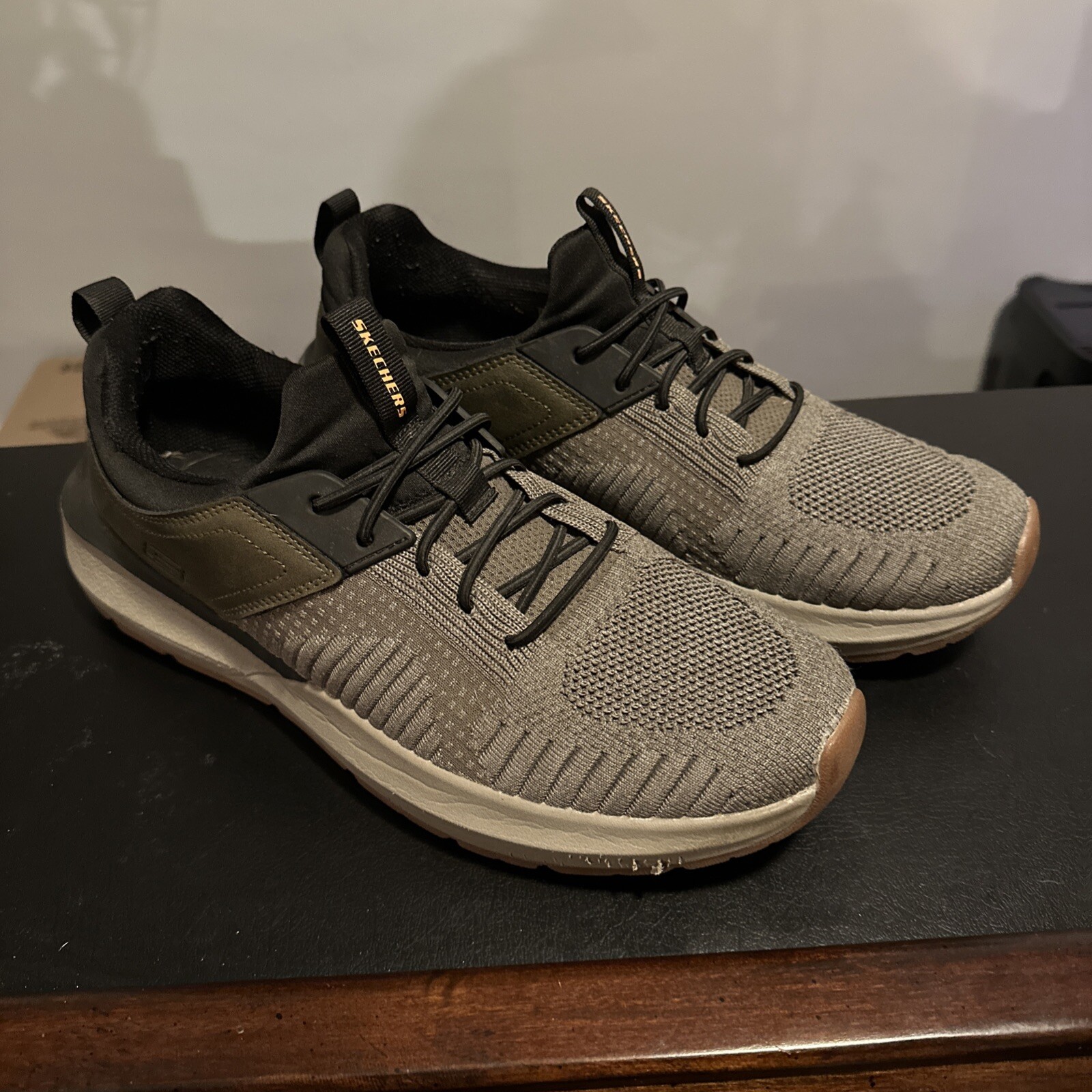 Skechers Sneakers Neville Calhan Gray Olive Green Mens Size 12 Shoes 210501