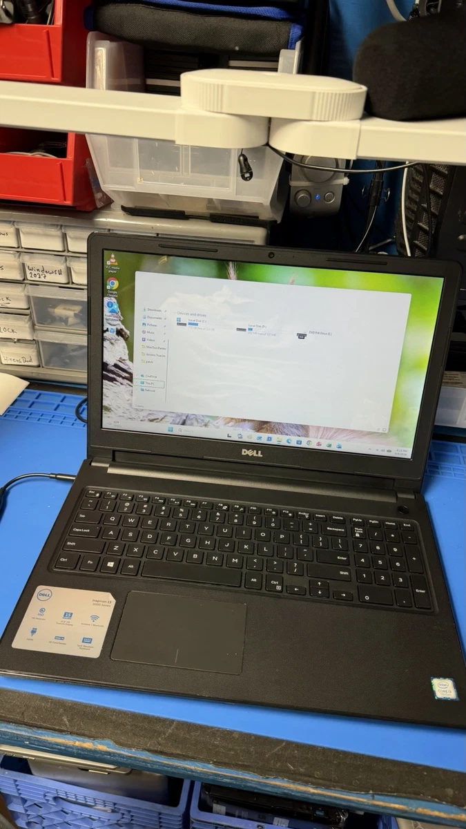 Dell Intel Core i3 7th Gen. 8 GB RAM PC Laptops & Netbooks for