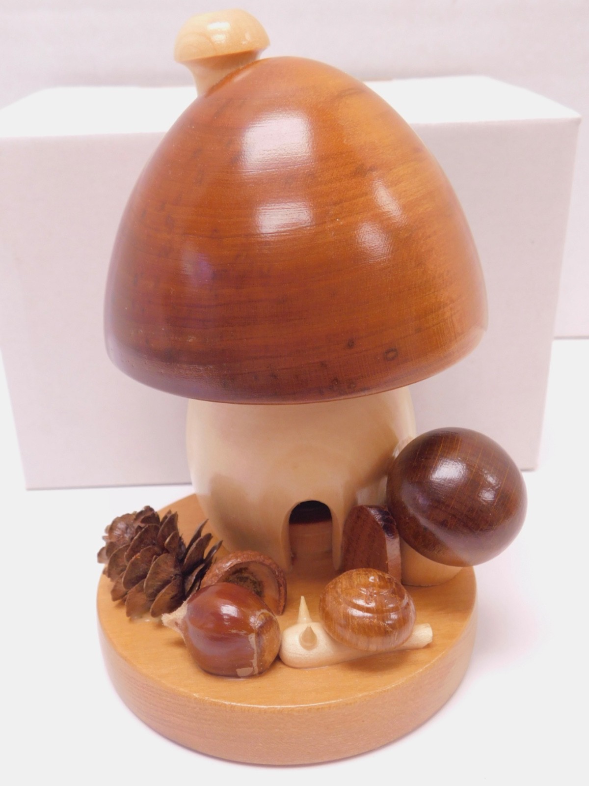 Erzgebirge Seiffen Wood Mushroom Woodland Smoker Handarbeit New in Box Germany