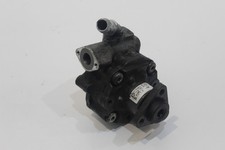 Pompe direction assistée Audi S8