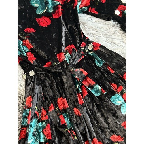 Renaissance Medieval Cosplay Crushed Velvet Floral Dress With Charms Size M/L - Picture 4 of 4