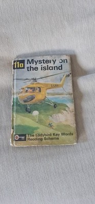 Mystery on the Island: Book 11a (The Ladybird KeyWords Reading Scheme) (The Lady
