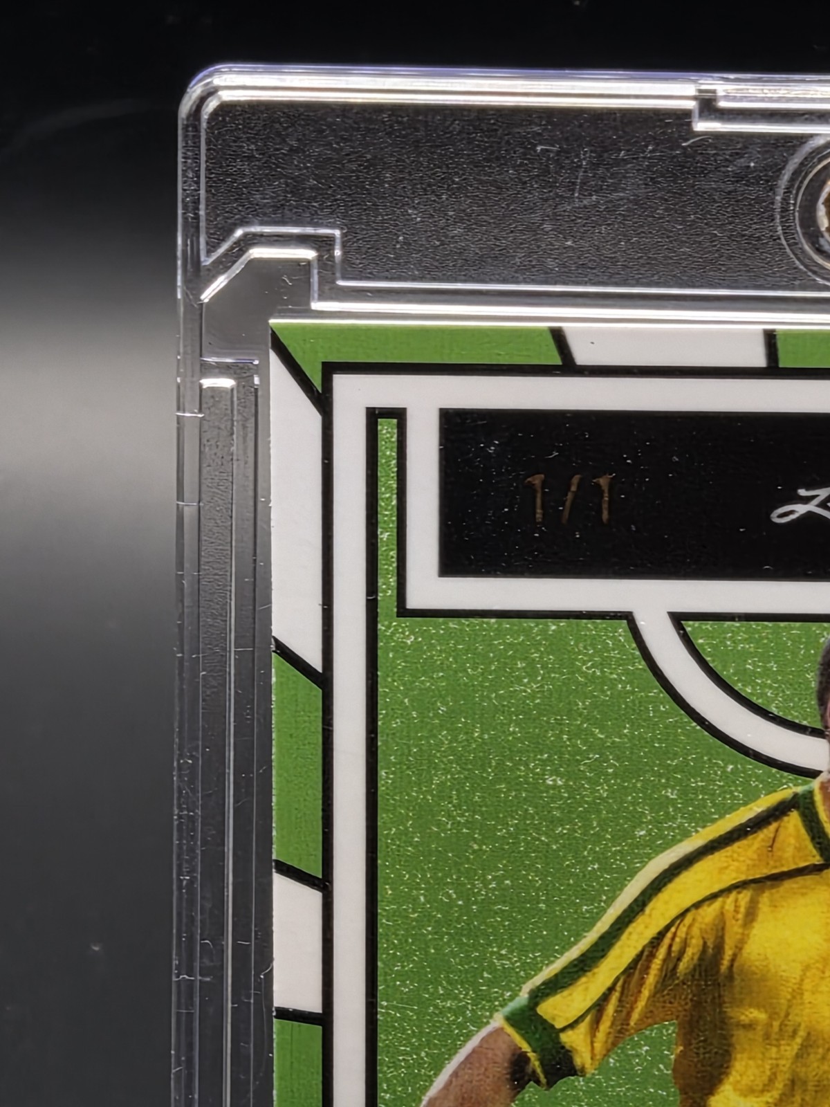 2025 Leaf Futbol Nation Ronaldo Nazario 1/1 Auto Autograph Plus Free 1/1 Insert view 12