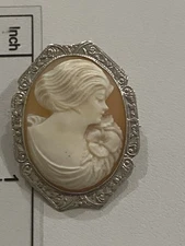 Vintage 14kt White Gold Pin 